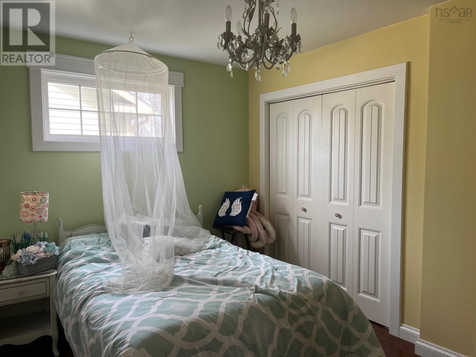 42 ROWAN AVENUE, NSAR — photo 3