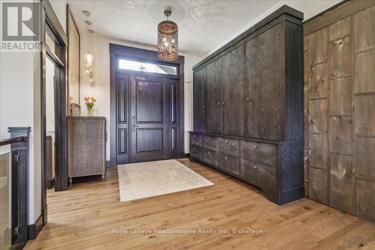 8837 WELLINGTON ROAD 124 — photo 5