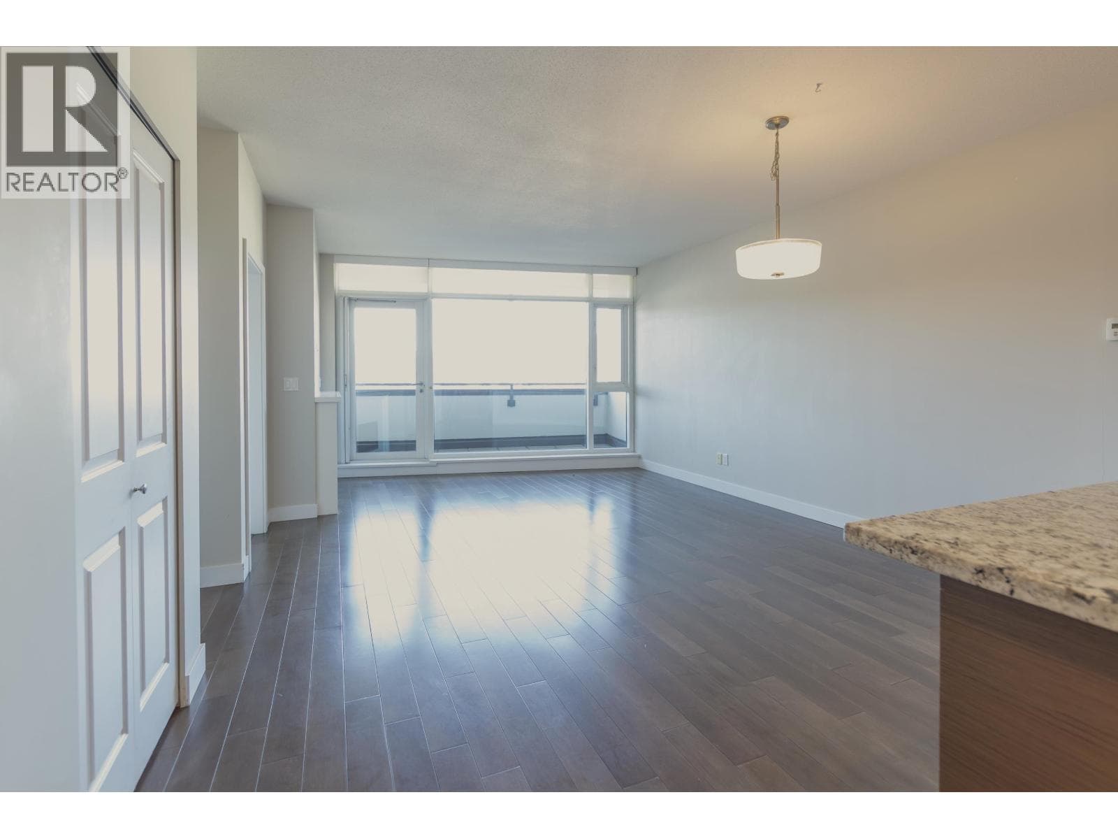 507 5725 TEREDO STREET — photo 5
