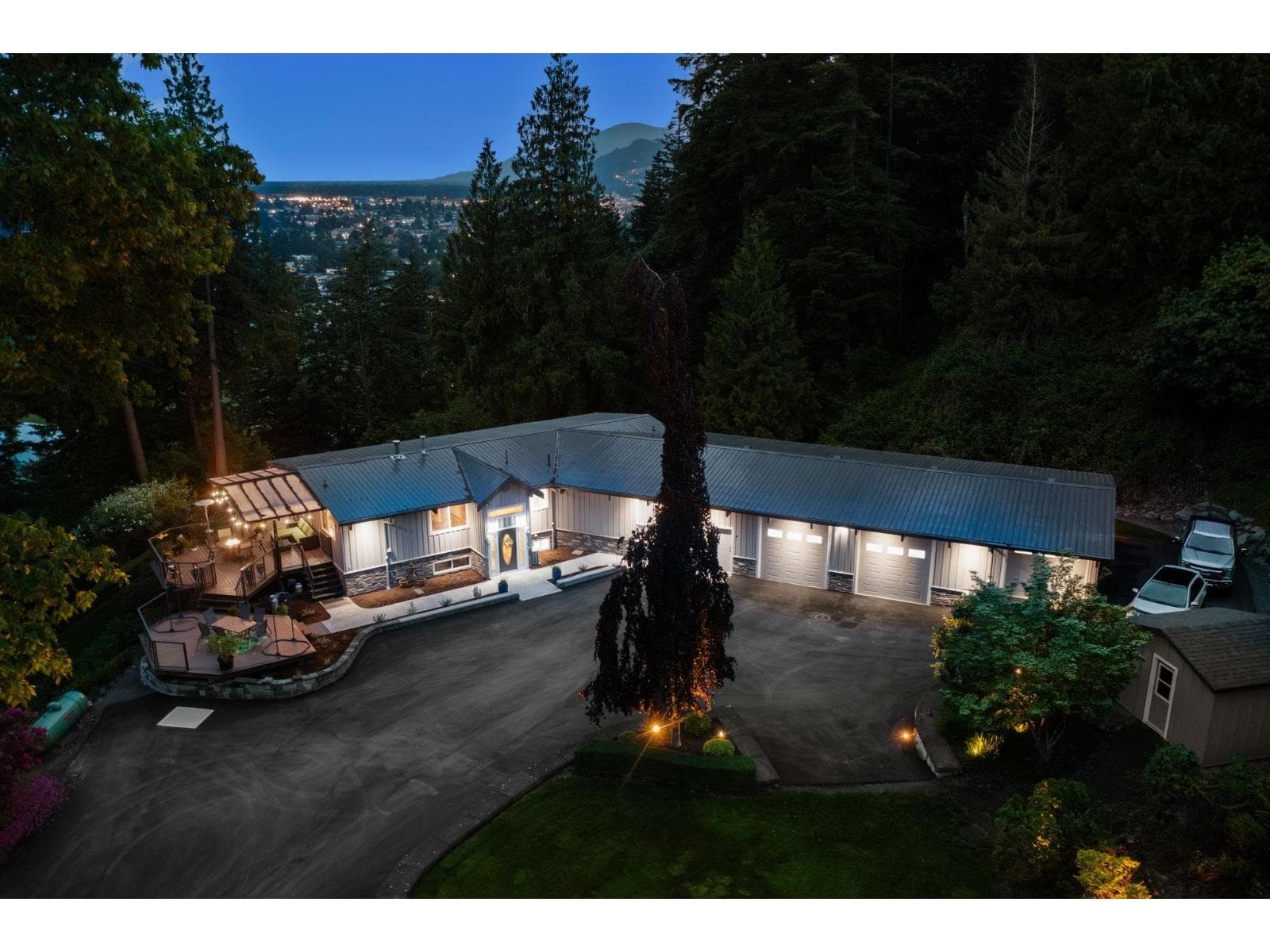 47185 LATIMER ROAD LITTLE MOUNTAIN in Chilliwack Proper