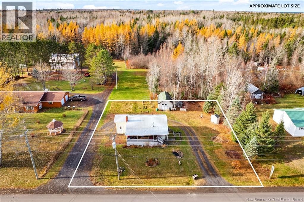 32 PLEASANT DRIVE — photo 4