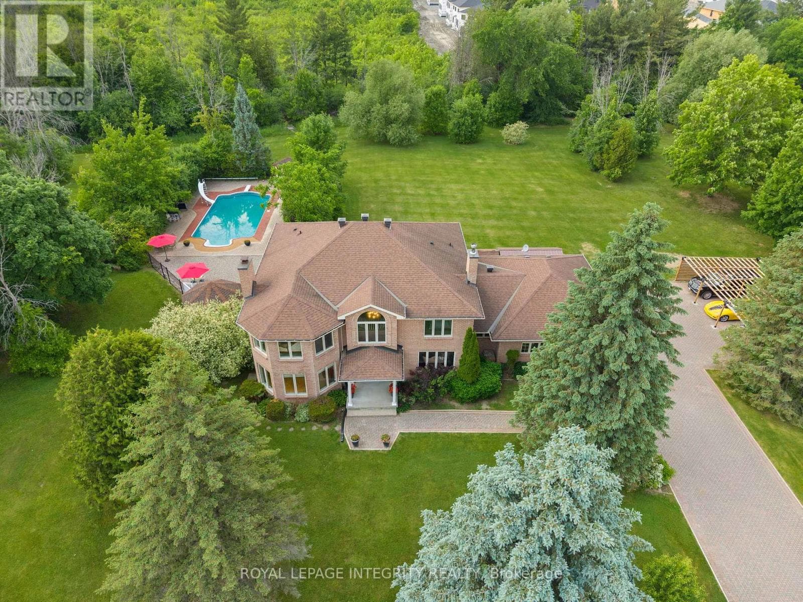 22 MARCHBROOK CIRCLE, Ottawa — photo 2