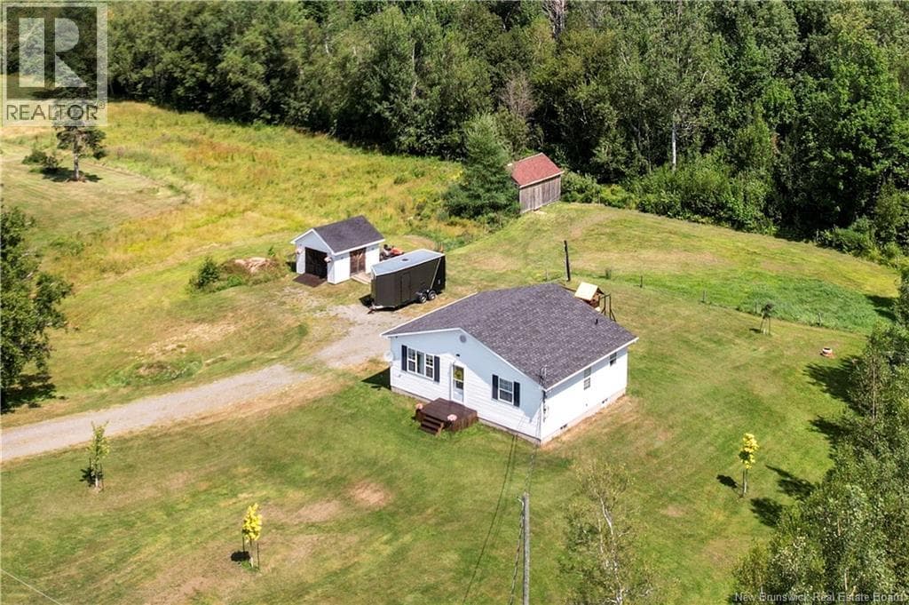 89 ROAD ALMA, New Brunswick — photo 2