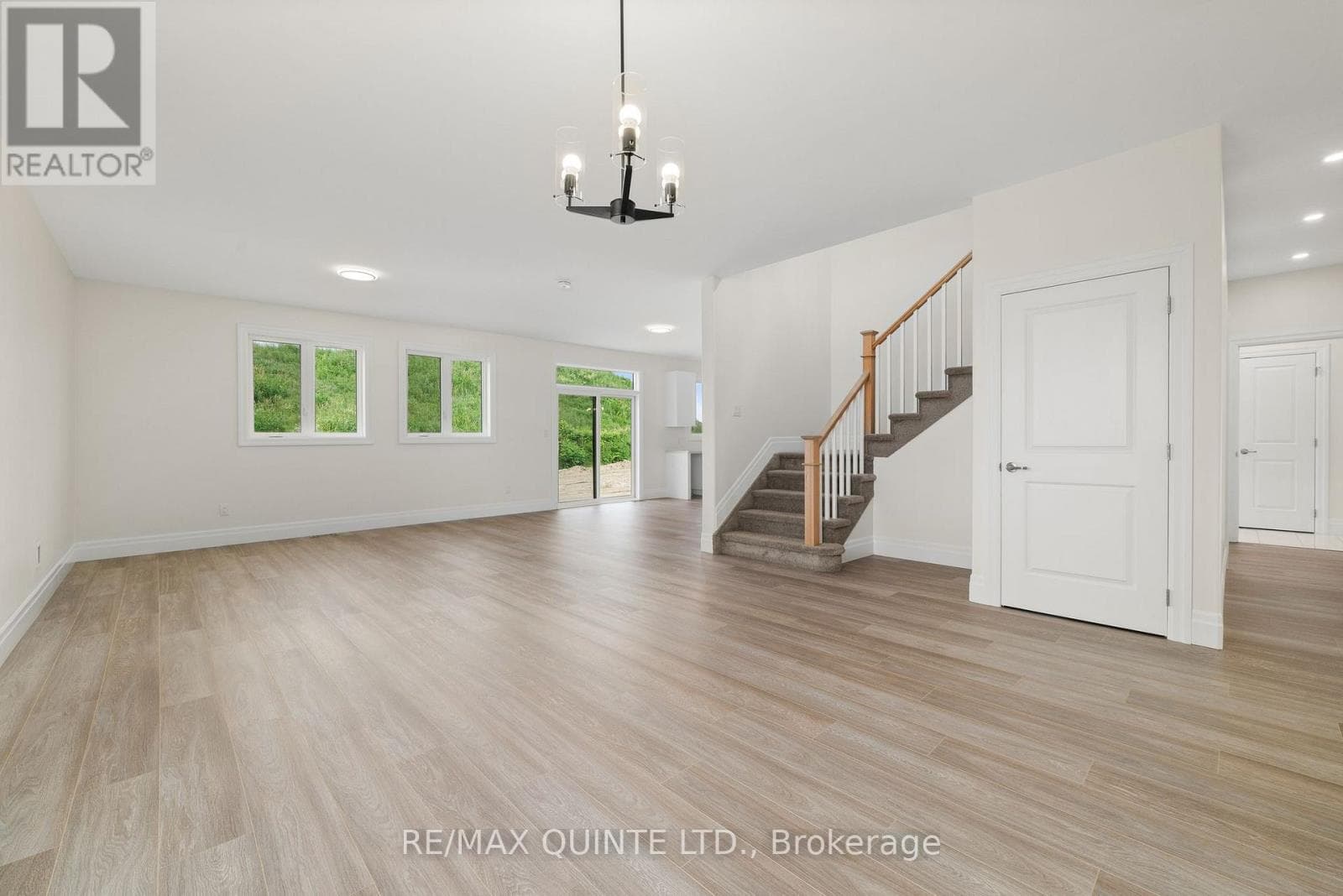 79 GEORGE WRIGHT BOULEVARD, Central Lakes — photo 5