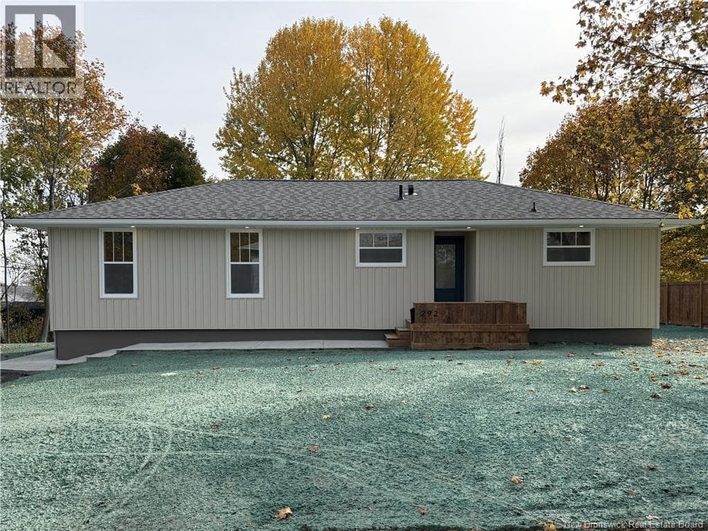 292 BEECHWOOD DRIVE in 