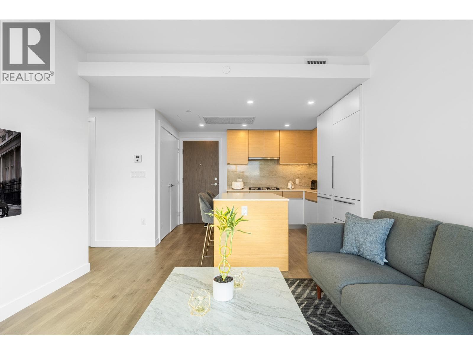1107 200 KLAHANIE COURT — photo 3