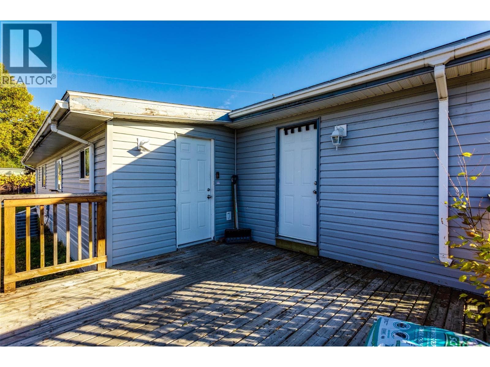 2035 Boucherie Road Unit# 107, Interior REALTORS® — photo 4