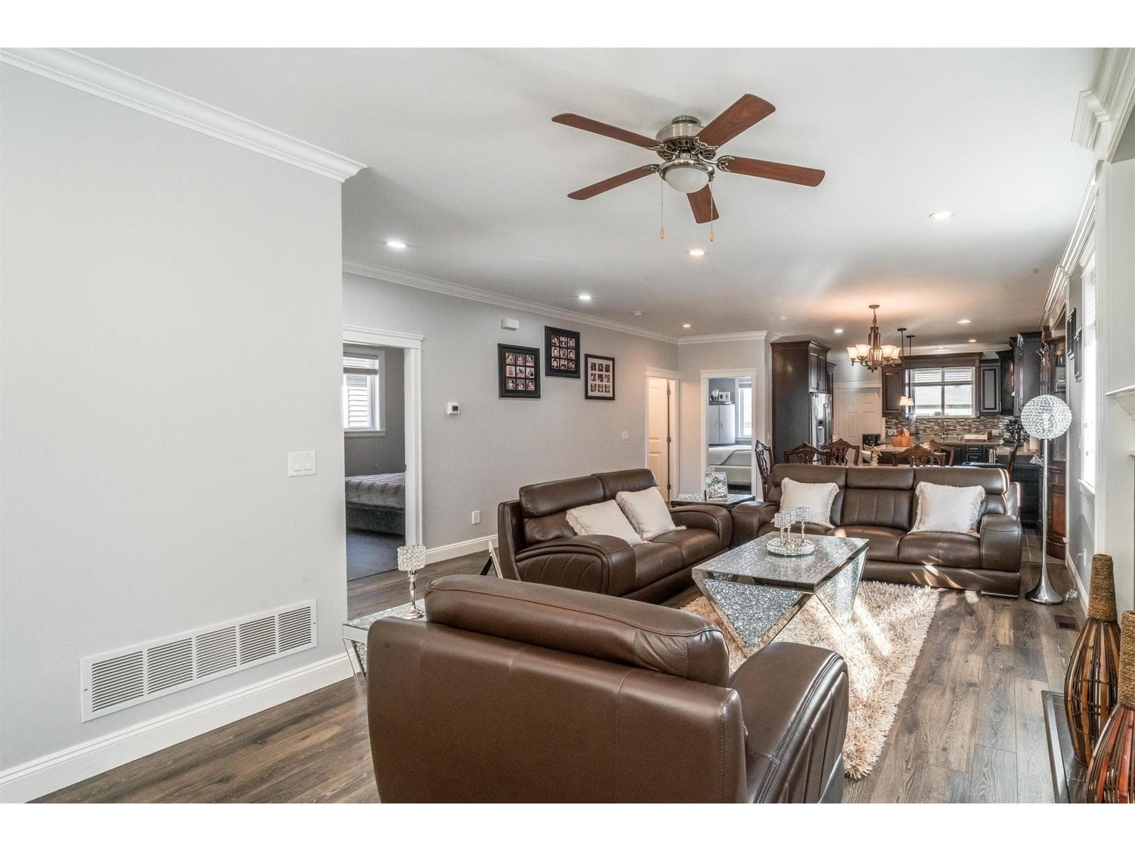 32921 TRENHOLM AVENUE, Fraser Valley — photo 2