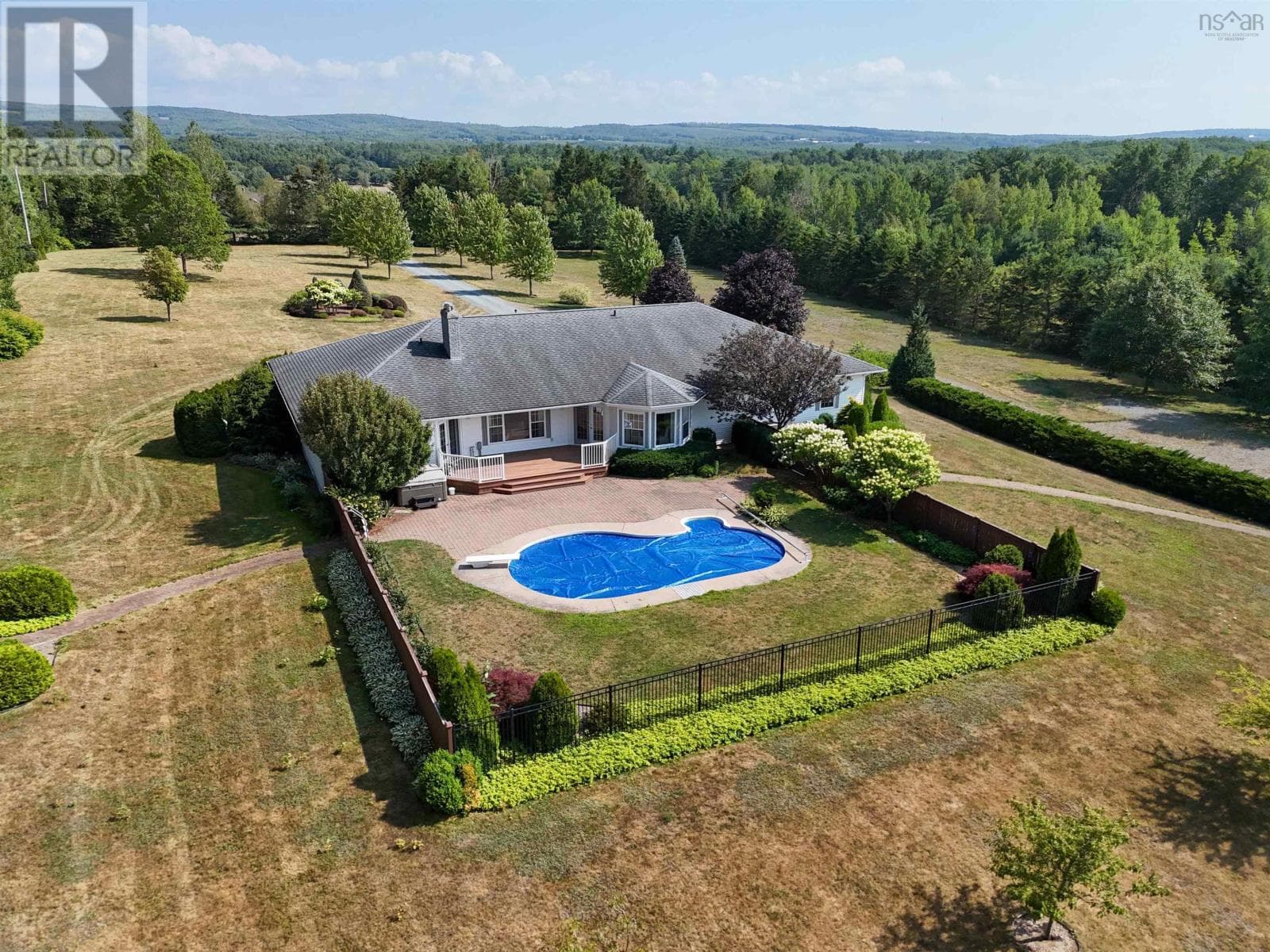 25 CHASE ROAD in 