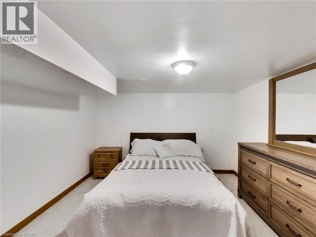 18 PAVAROTTI COURT, Cornerstone — photo 5