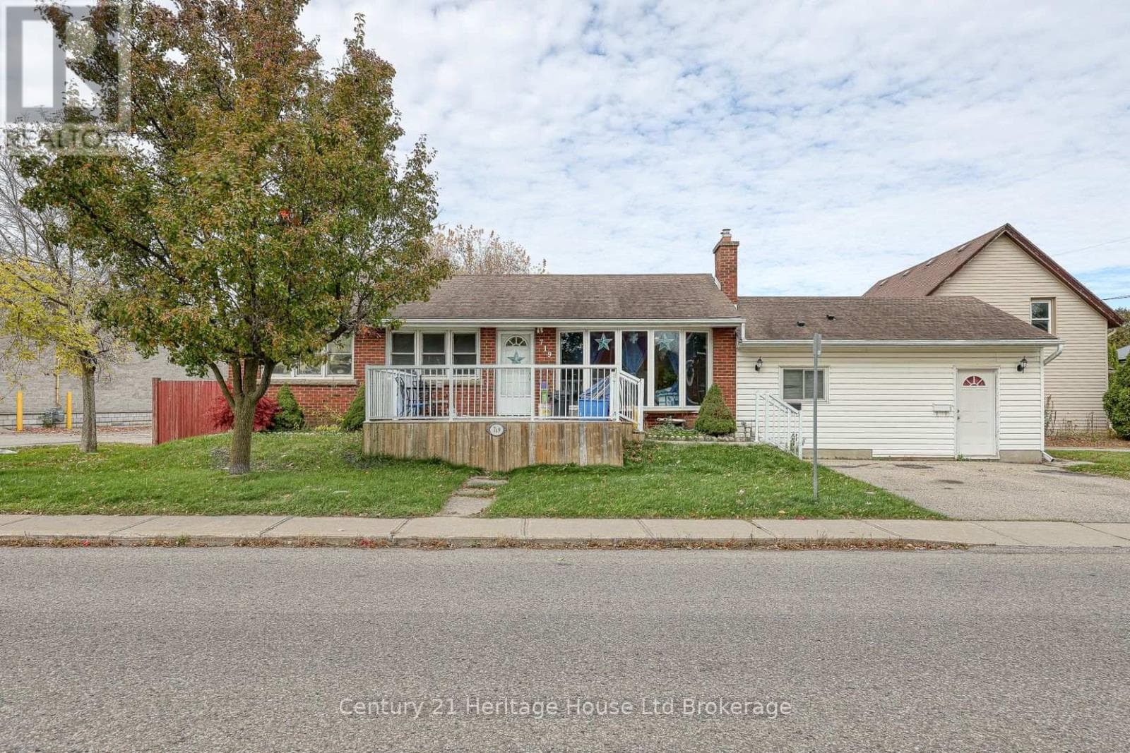 719 PEEL STREET in 