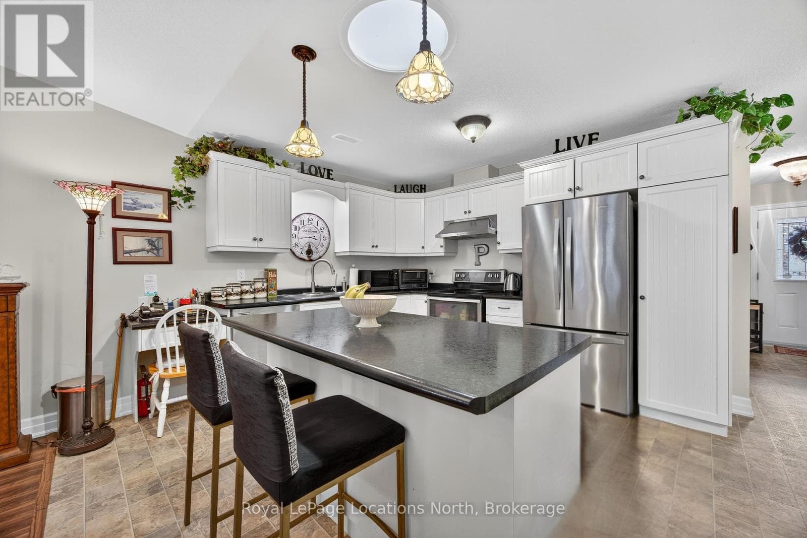 19 CHESTNUT LANE, OnePoint — photo 4