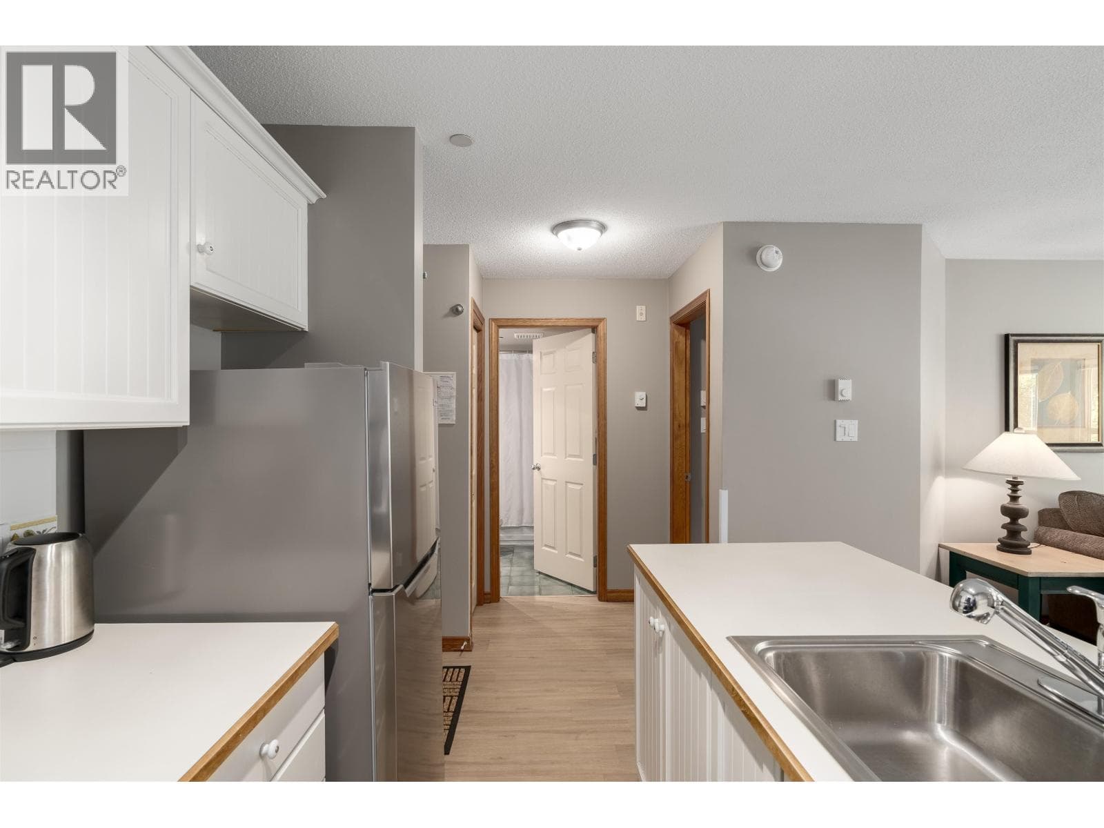 243 4800 SPEARHEAD DRIVE, Greater Vancouver — photo 4