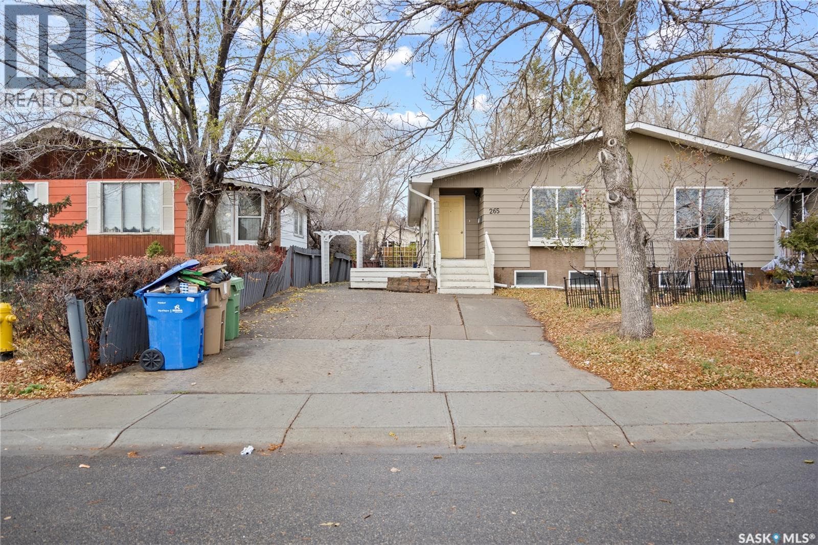 265 MAGEE CRESCENT in Argyle Park