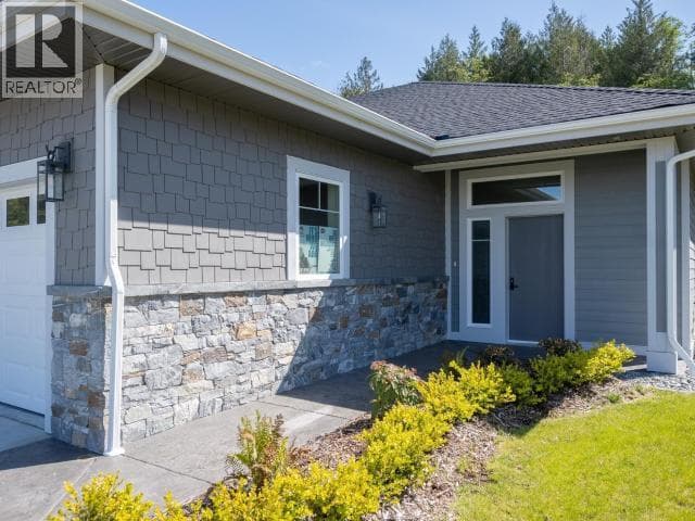 4070 SATURNA AVENUE, Powell River — photo 3