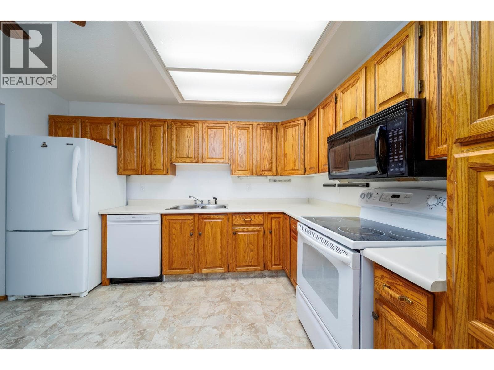 1055 GLENWOOD AVENUE UNIT 101, Interior REALTORS® — photo 3