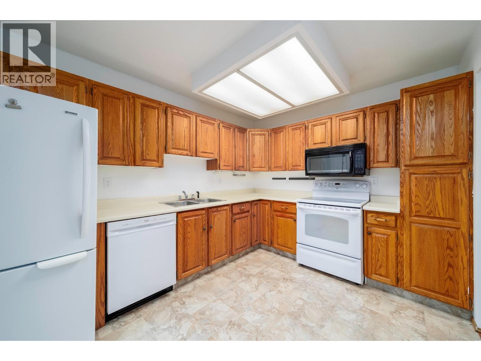 1055 GLENWOOD AVENUE UNIT 101, Interior REALTORS® — photo 5