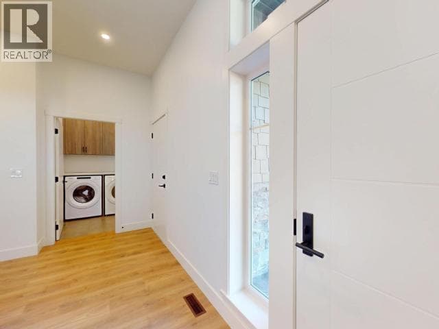 4072 SATURNA AVENUE, Powell River — photo 4