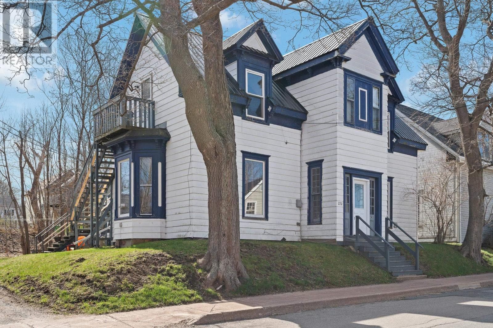 220 JAMES STREET, NSAR — photo 3