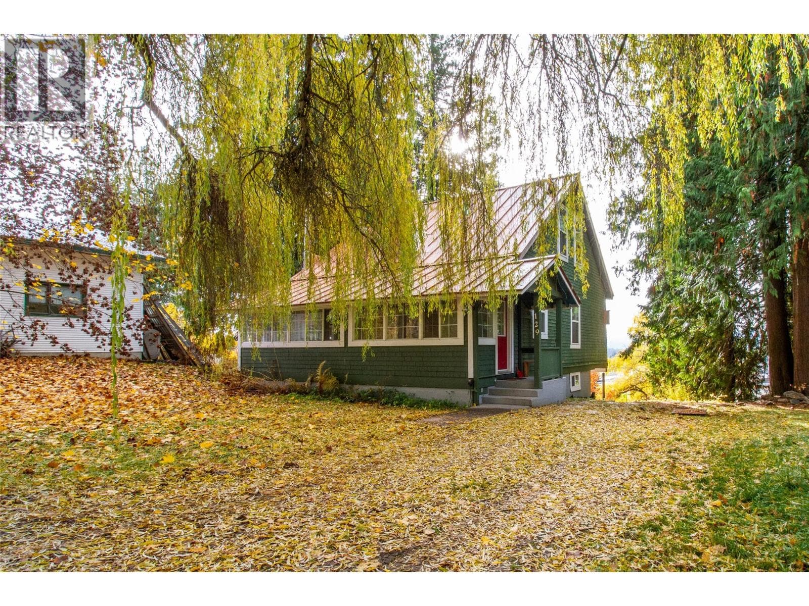 129 Maple Street in 