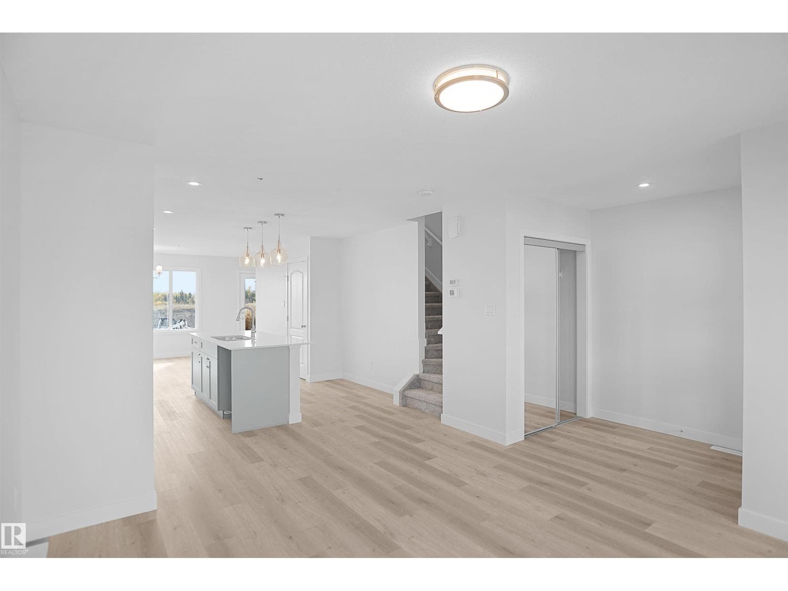 21390 128A AV NW — photo 5
