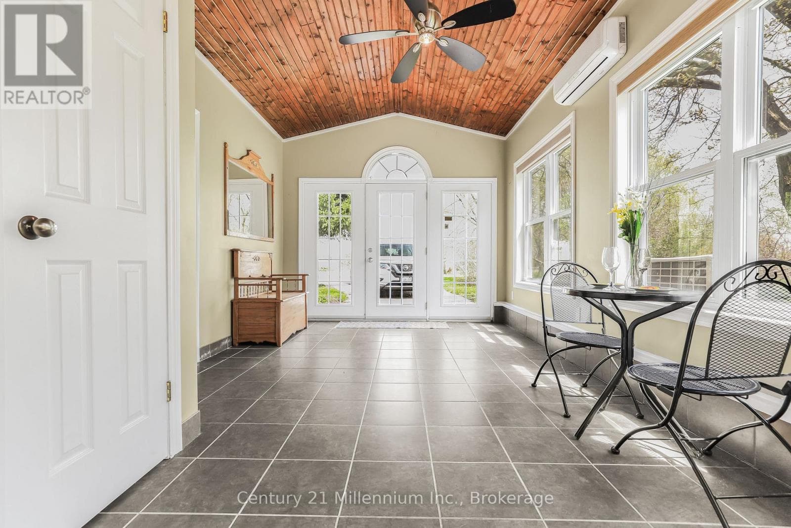72234 LAKESHORE DRIVE, OnePoint — photo 4