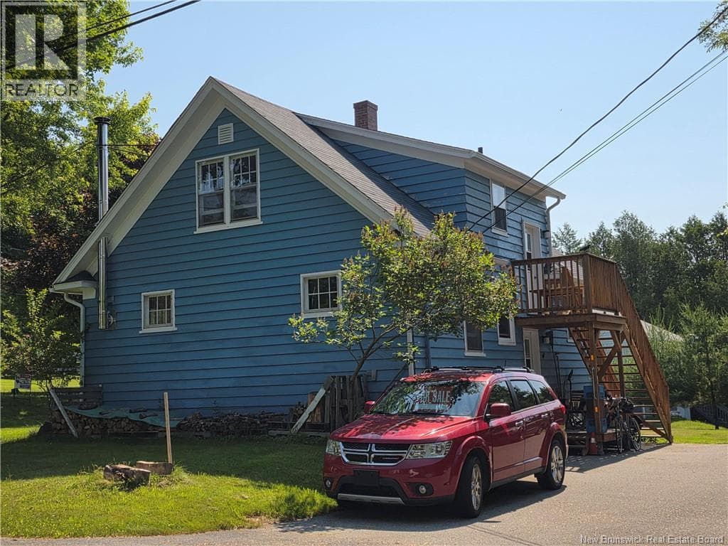 35 PARR STREET, New Brunswick — photo 2