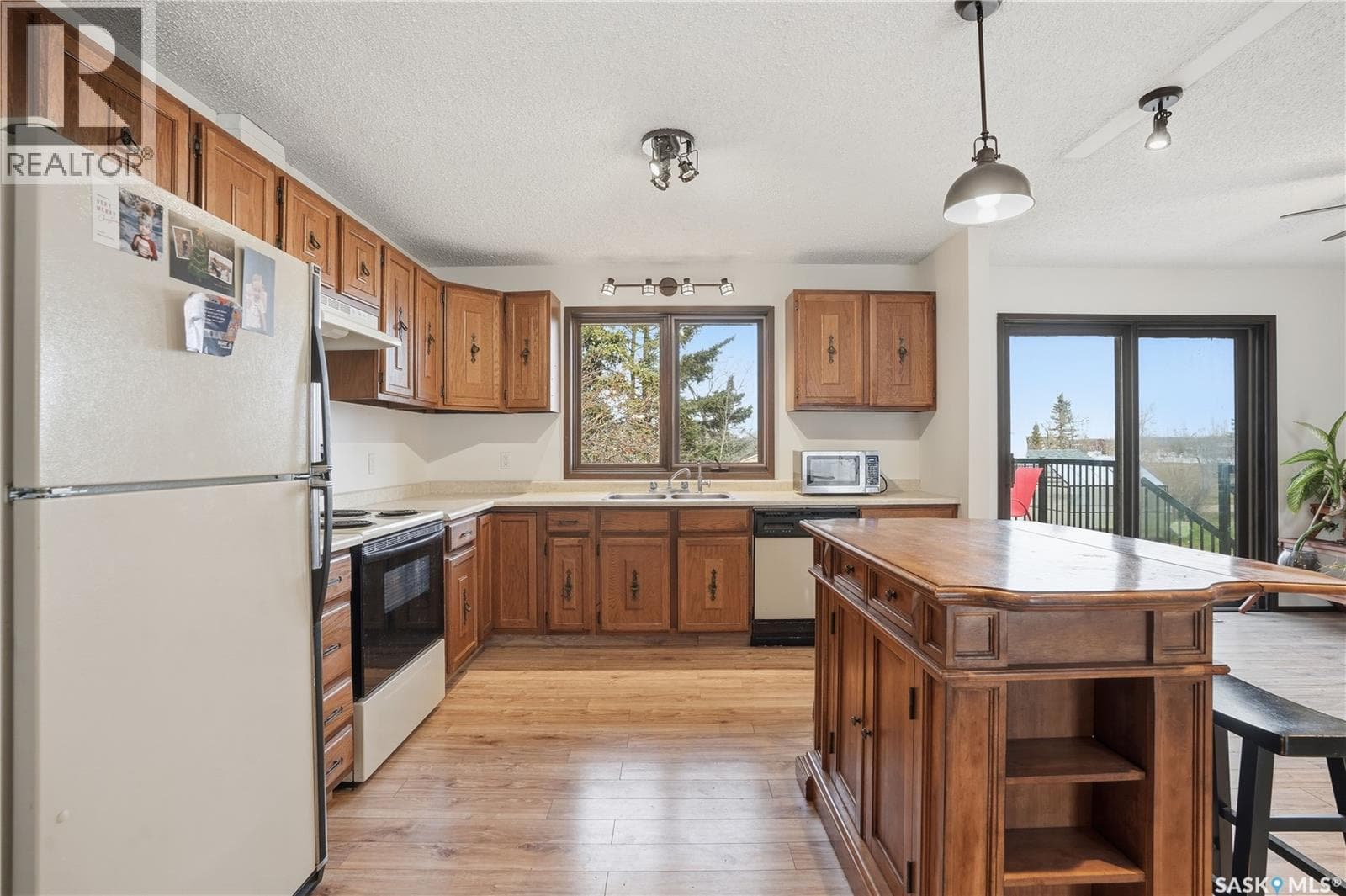 36 Vanier DRIVE, Saskatchewan — photo 4