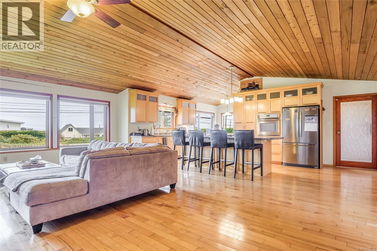 3910 Island Hwy, Vancouver Island — photo 4
