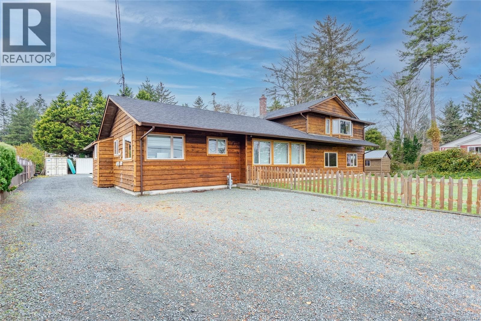 3910 Island Hwy in 