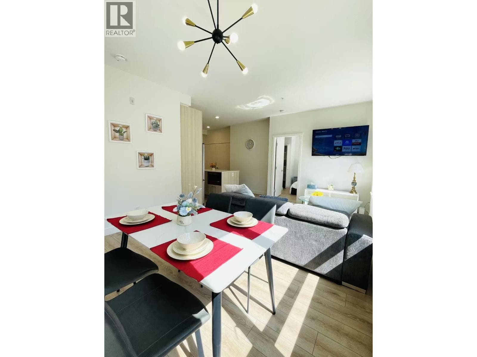 305 741 ANSKAR COURT, Greater Vancouver — photo 5