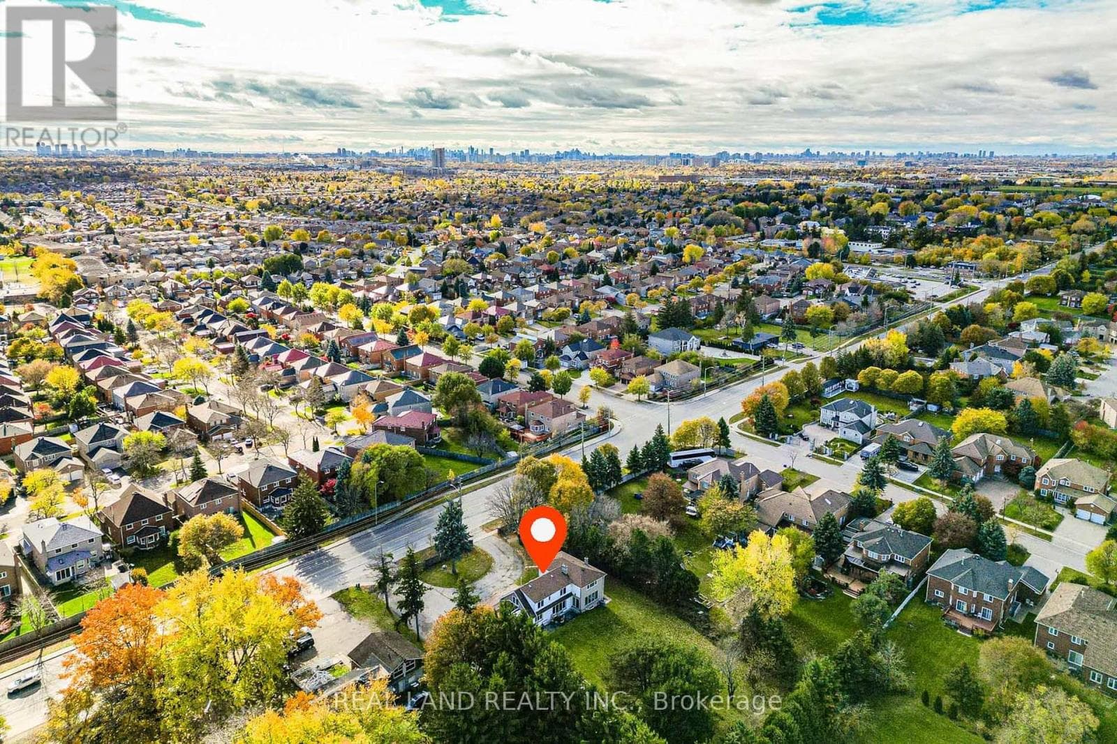 4762 14TH AVENUE in Markham Hagerman