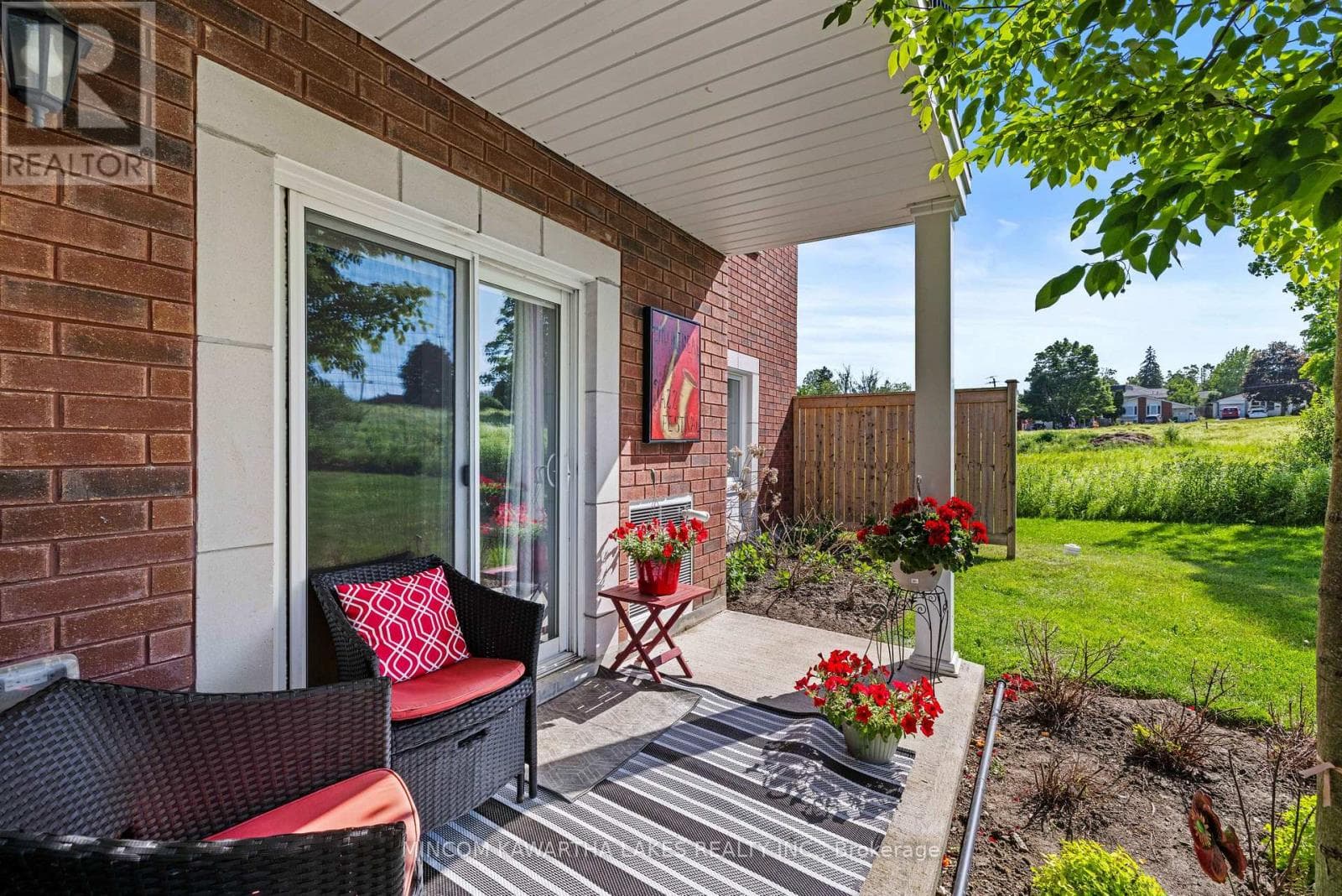105 - 910 WENTWORTH STREET in South East Clonsilla