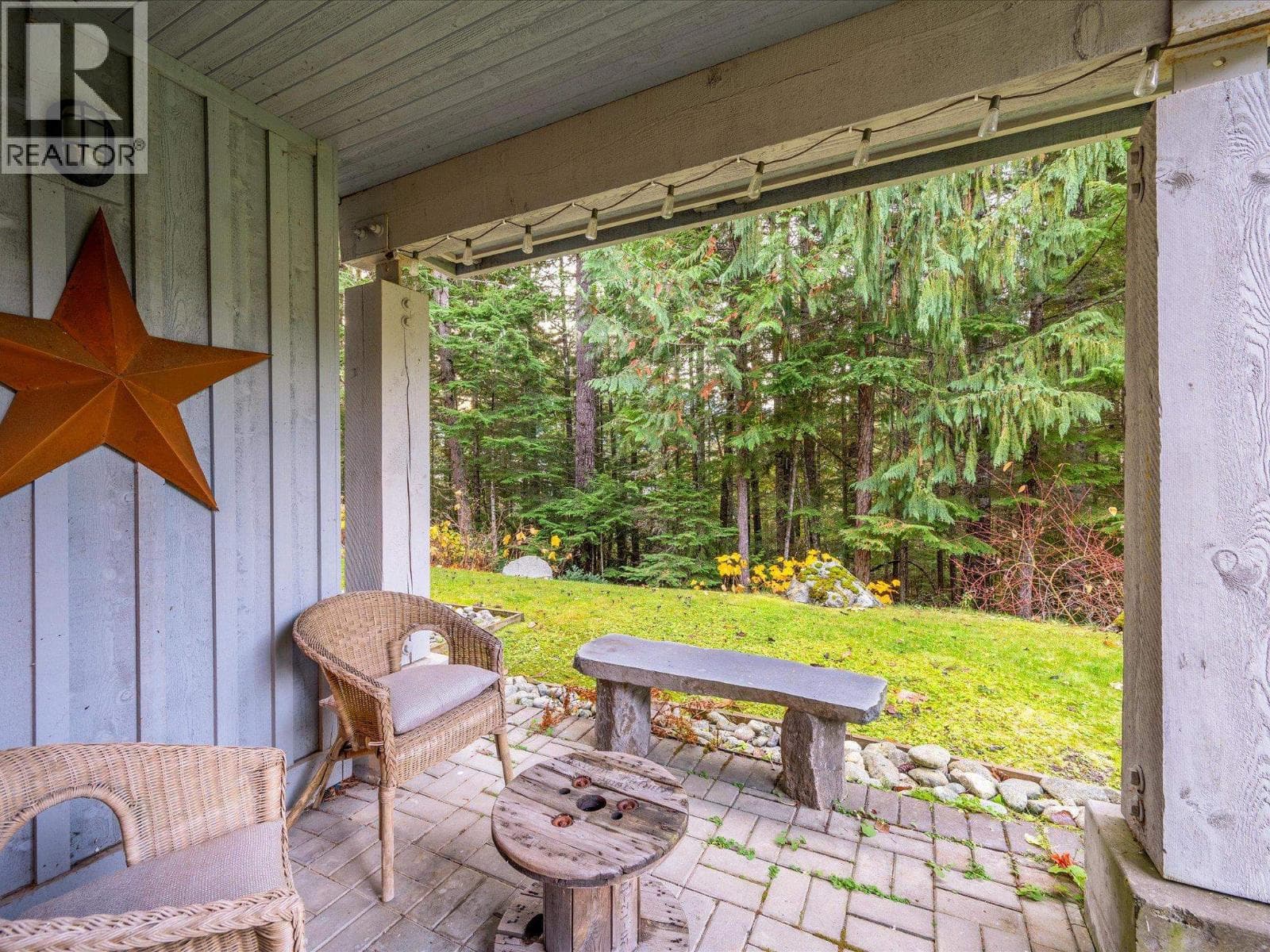 24 4661 BLACKCOMB WAY — photo 4