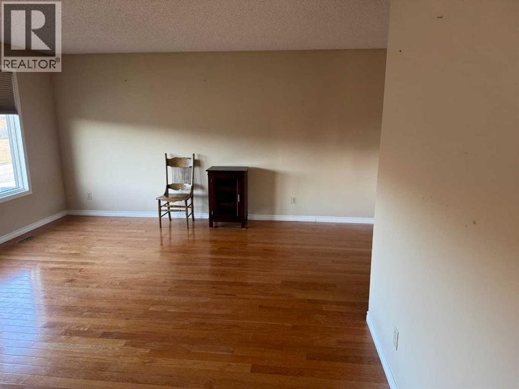 7305 96 Street — photo 4