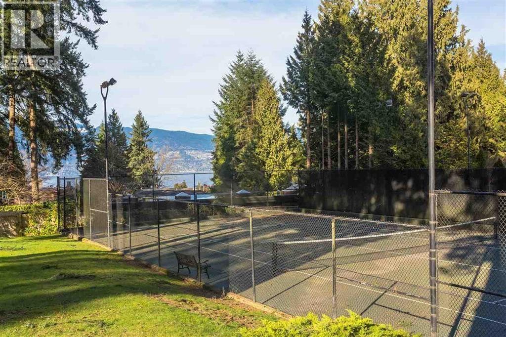 4777 WEST 2ND AVENUE, Greater Vancouver — photo 2
