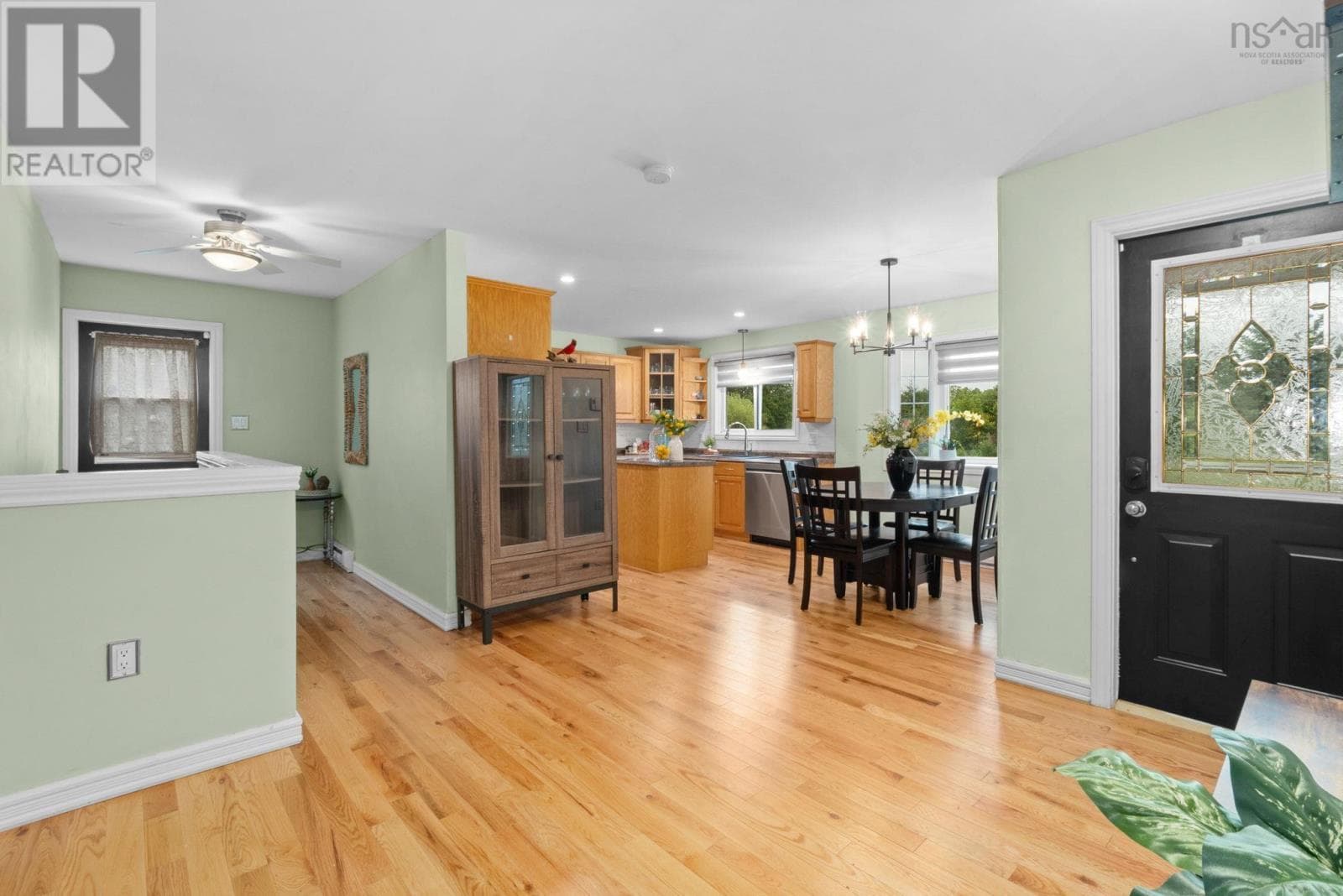 192 GABRIEL ROAD, NSAR — photo 4