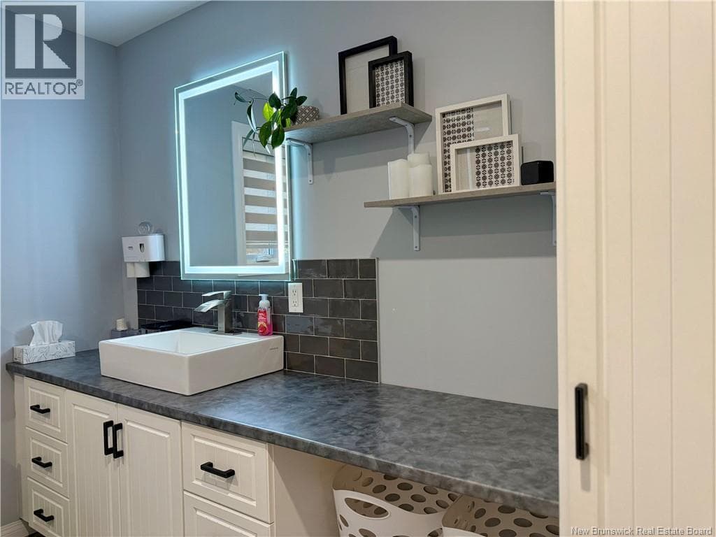 133 RUE BELLEVUE, New Brunswick — photo 4