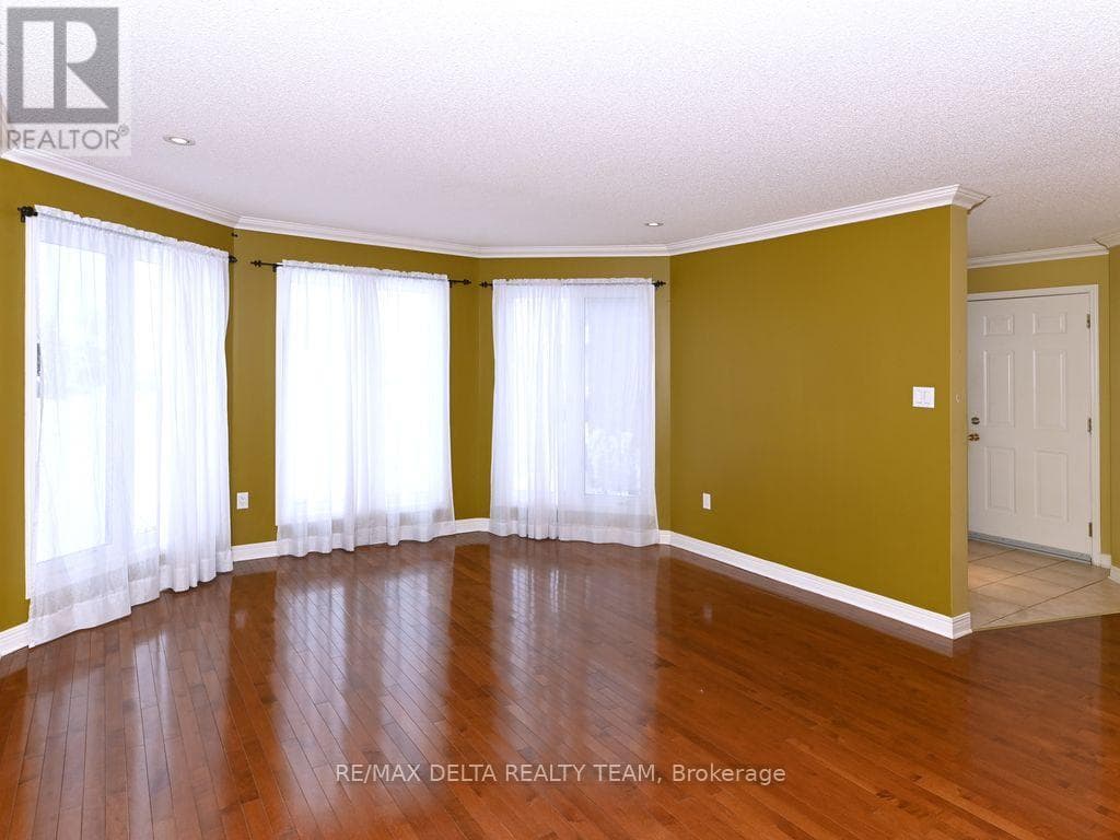 150 SANDRA CRESCENT, Ottawa — photo 4