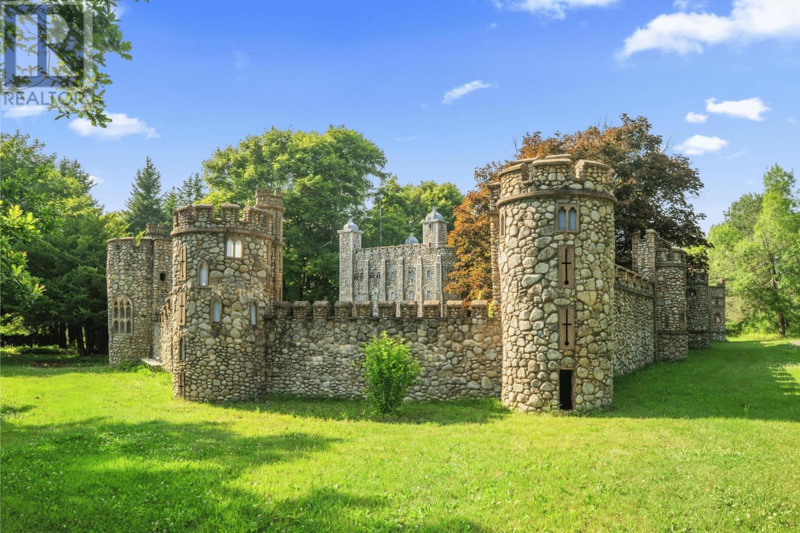 1168 Burlington Road in 