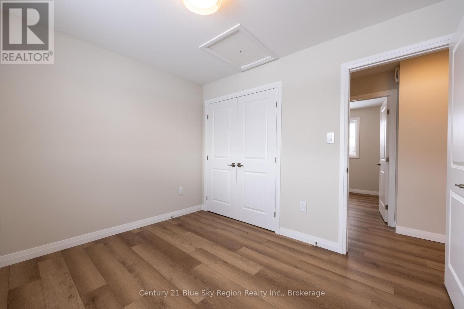 201 TALON CRESCENT, North Bay — photo 4