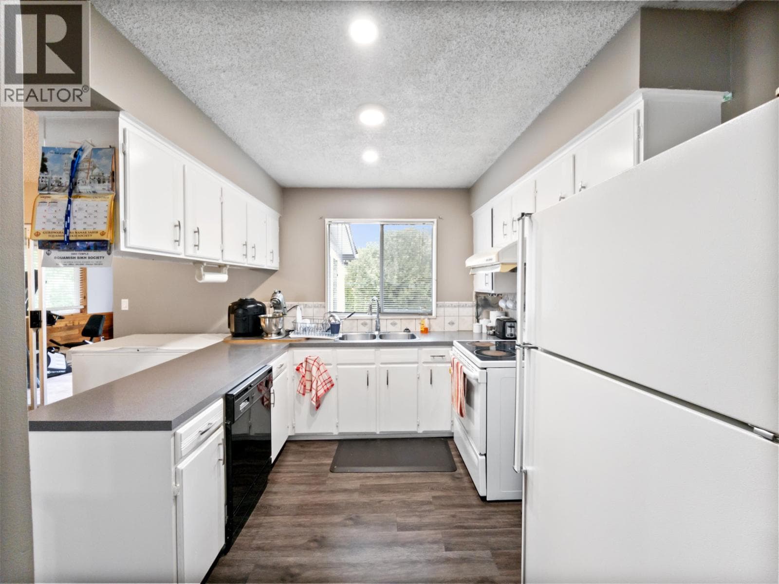 38143 HEMLOCK AVENUE, Greater Vancouver — photo 3