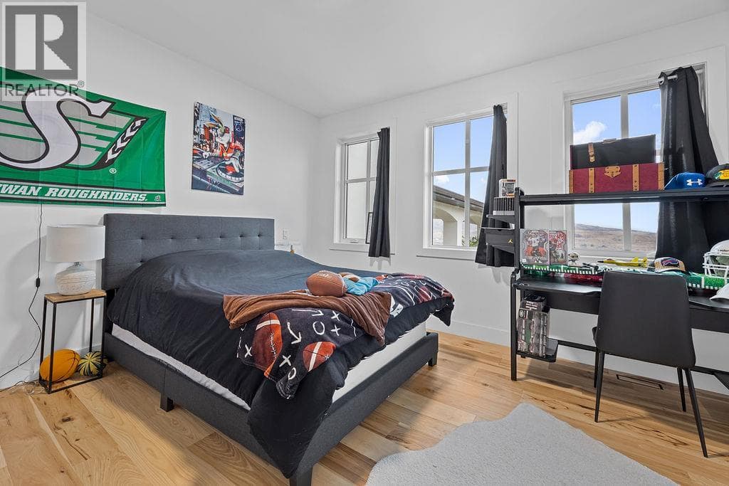 7236 L & A Road, Interior REALTORS® — photo 4