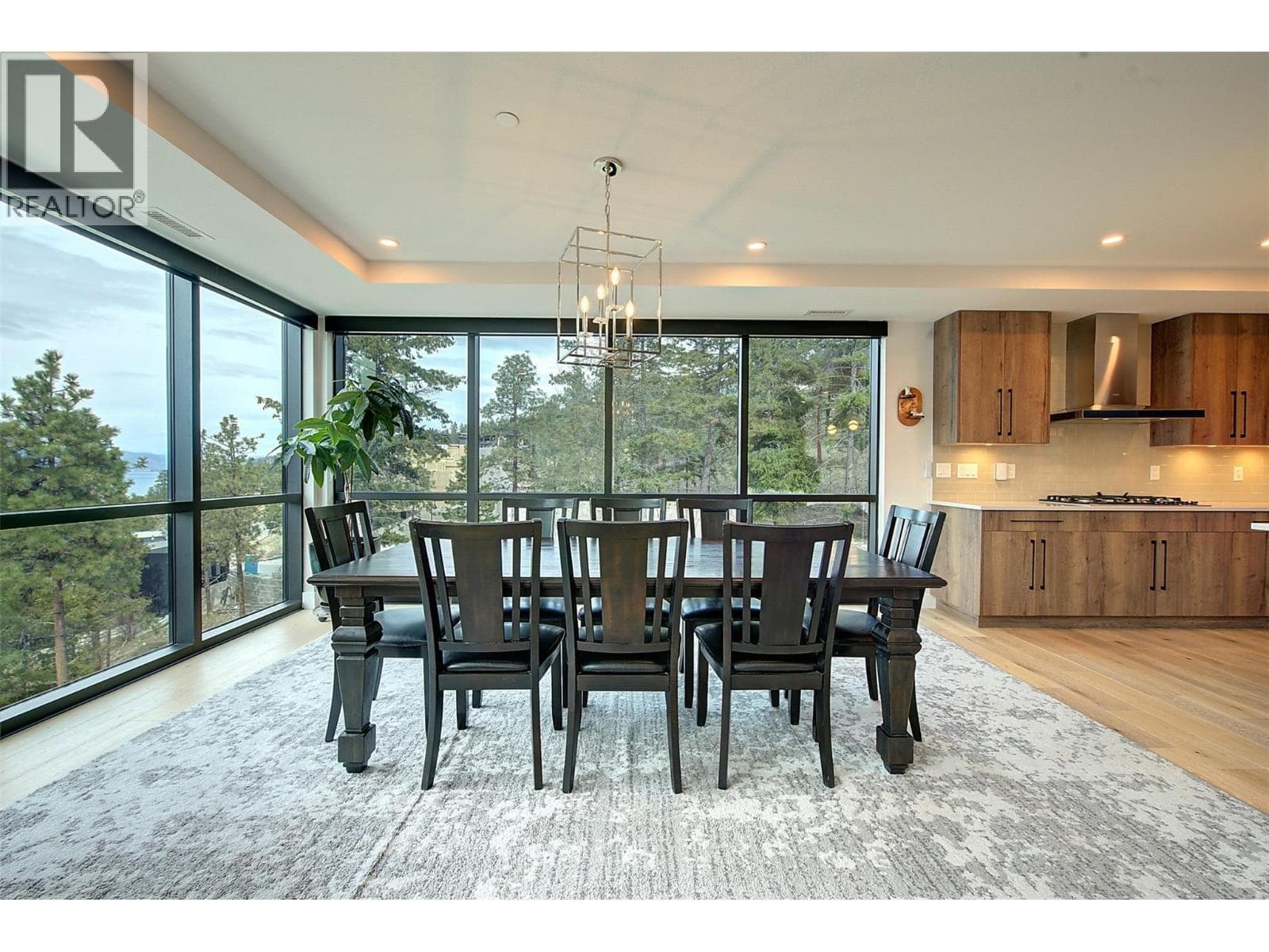 3475 GRANITE CLOSE UNIT 401, Interior REALTORS® — photo 4