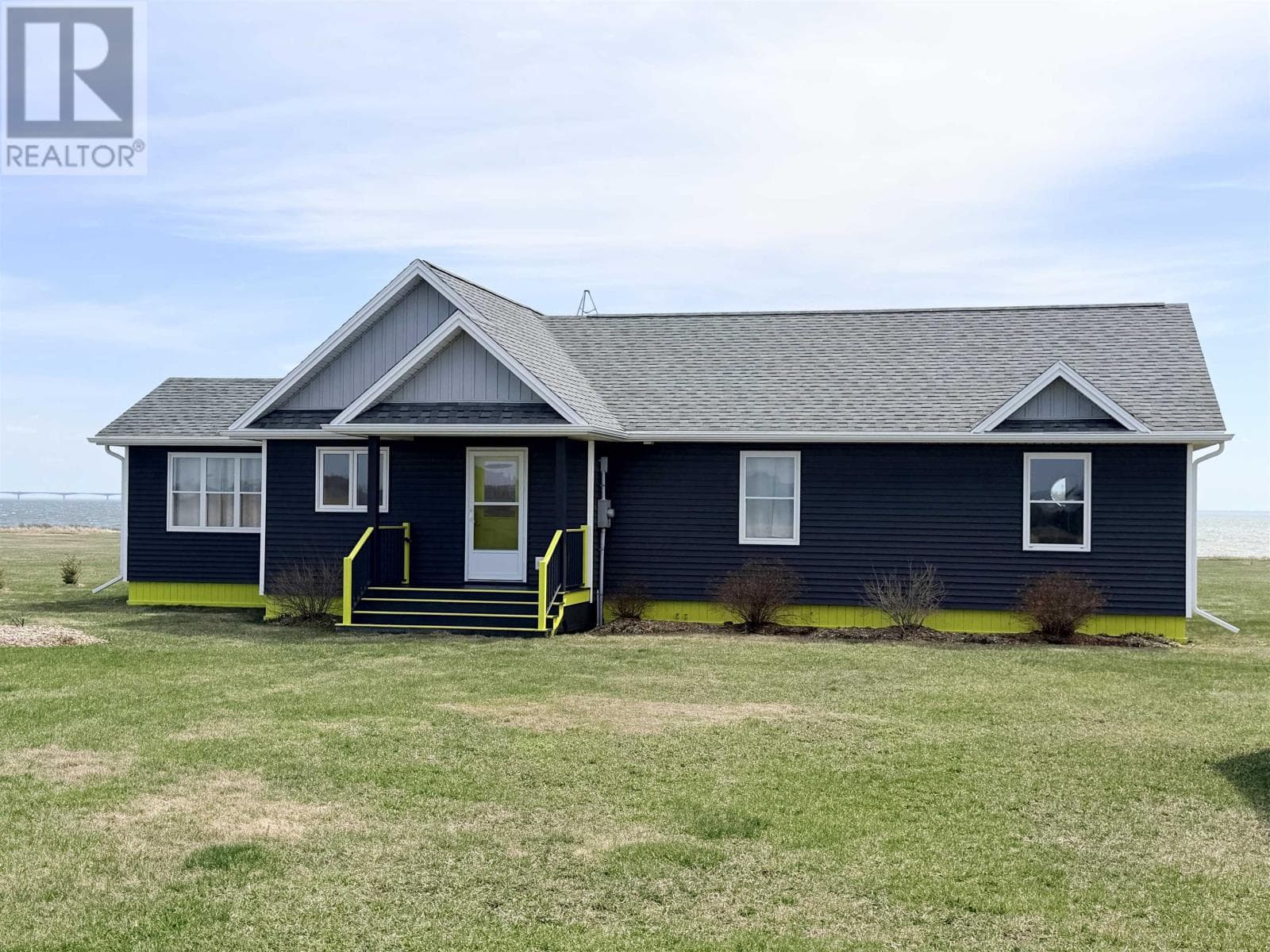 66 GIBSON LANE, PEIA — photo 2