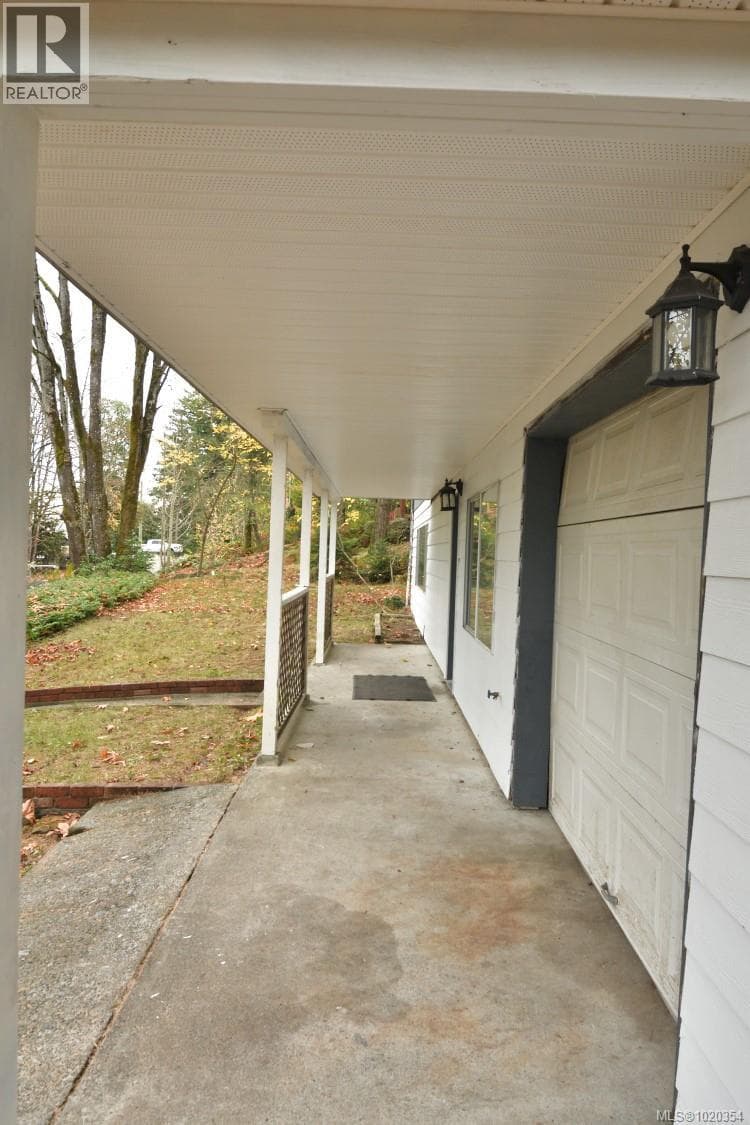 1154 2nd Ave, Vancouver Island — photo 5