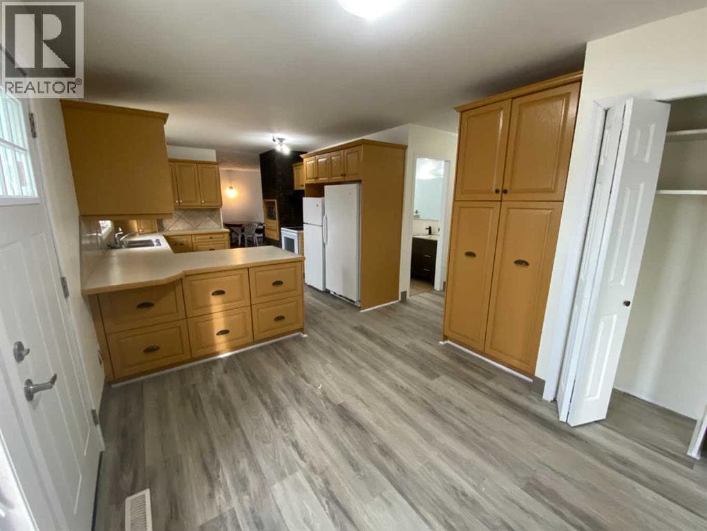 75 GREENBROOK DRIVE EAST — photo 5