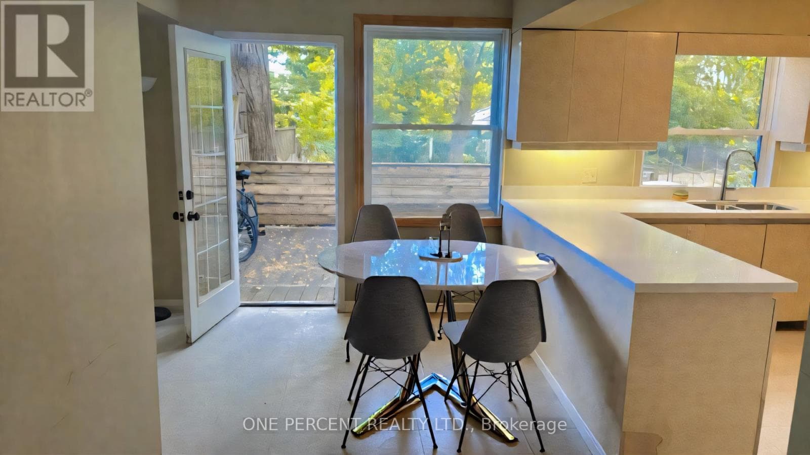 873 WILLIAM STREET in 
