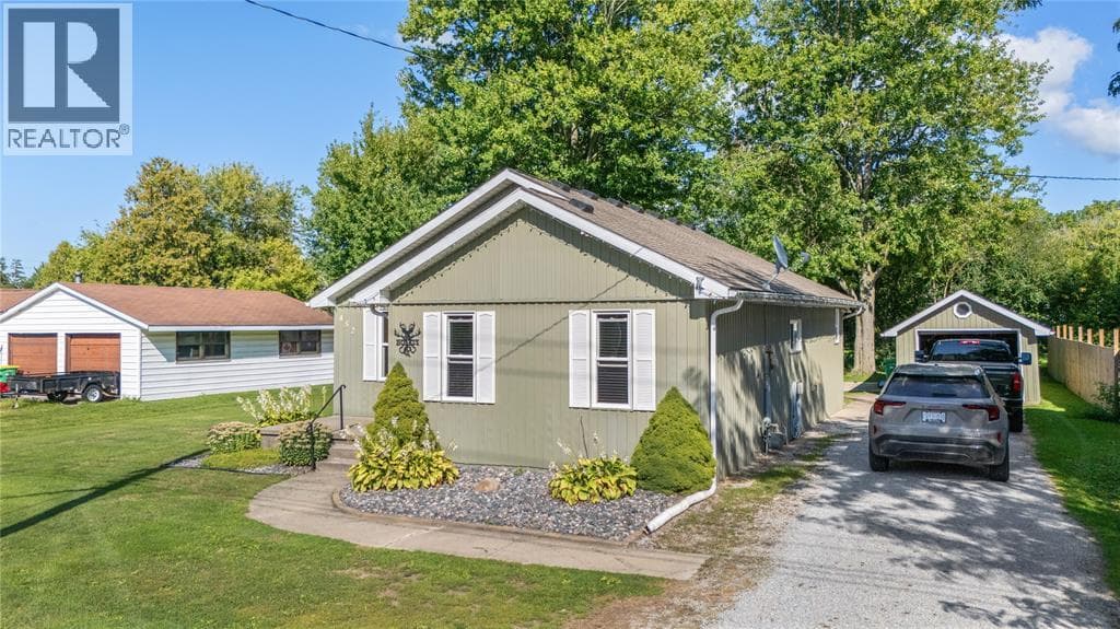 452 MAUDE STREET, Sarnia — photo 3
