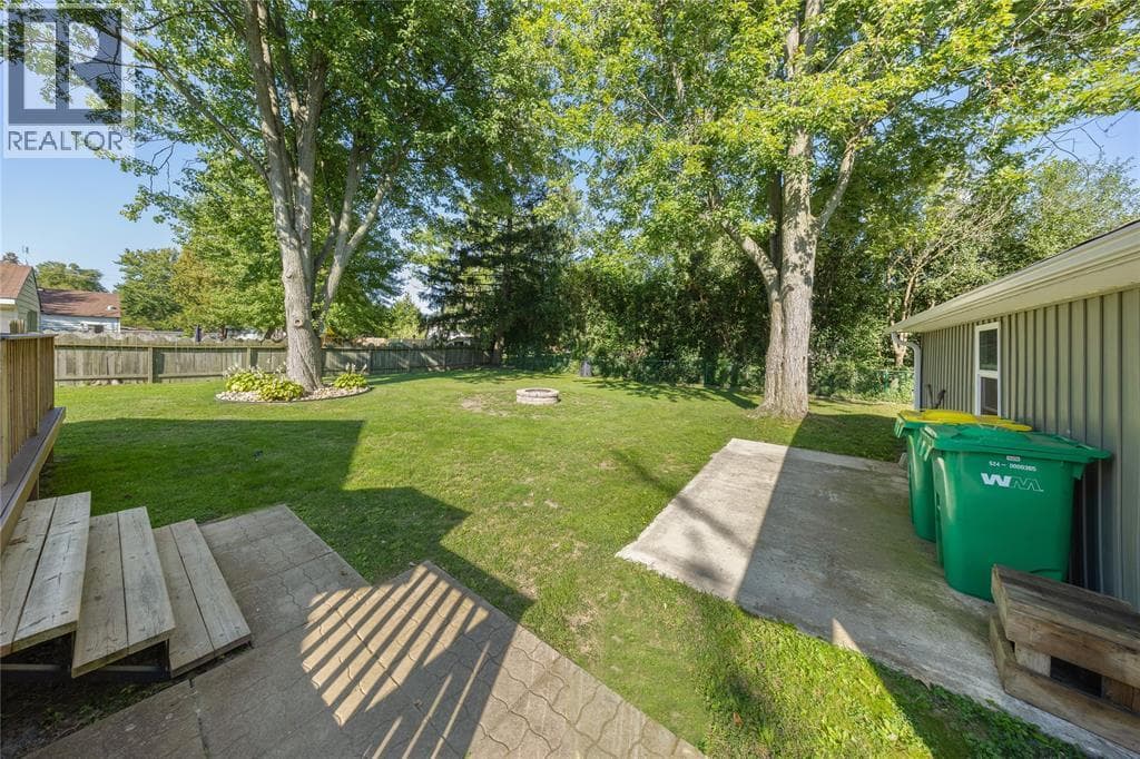 452 MAUDE STREET, Sarnia — photo 5
